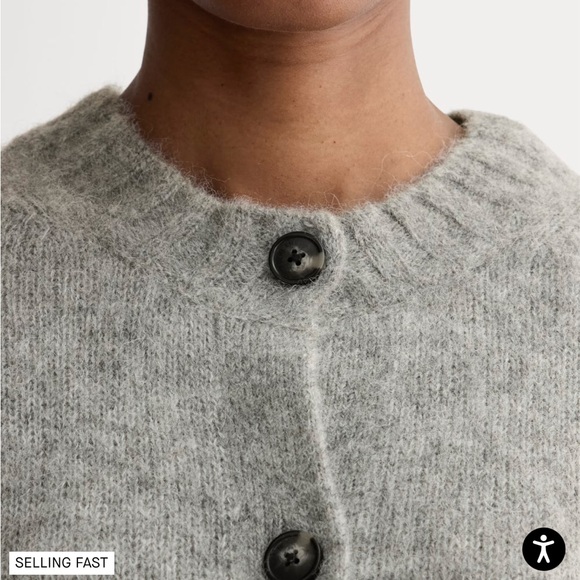 Everlane Women’s Crew Cardigan Alpaca Wool Buttons Gray Grey Sz XL - Picture 4 of 13